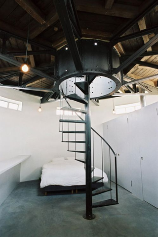 Illustration for article titled Water Tower Apartment Looks Great Inside, Misses Fiery Magical Eye on Top